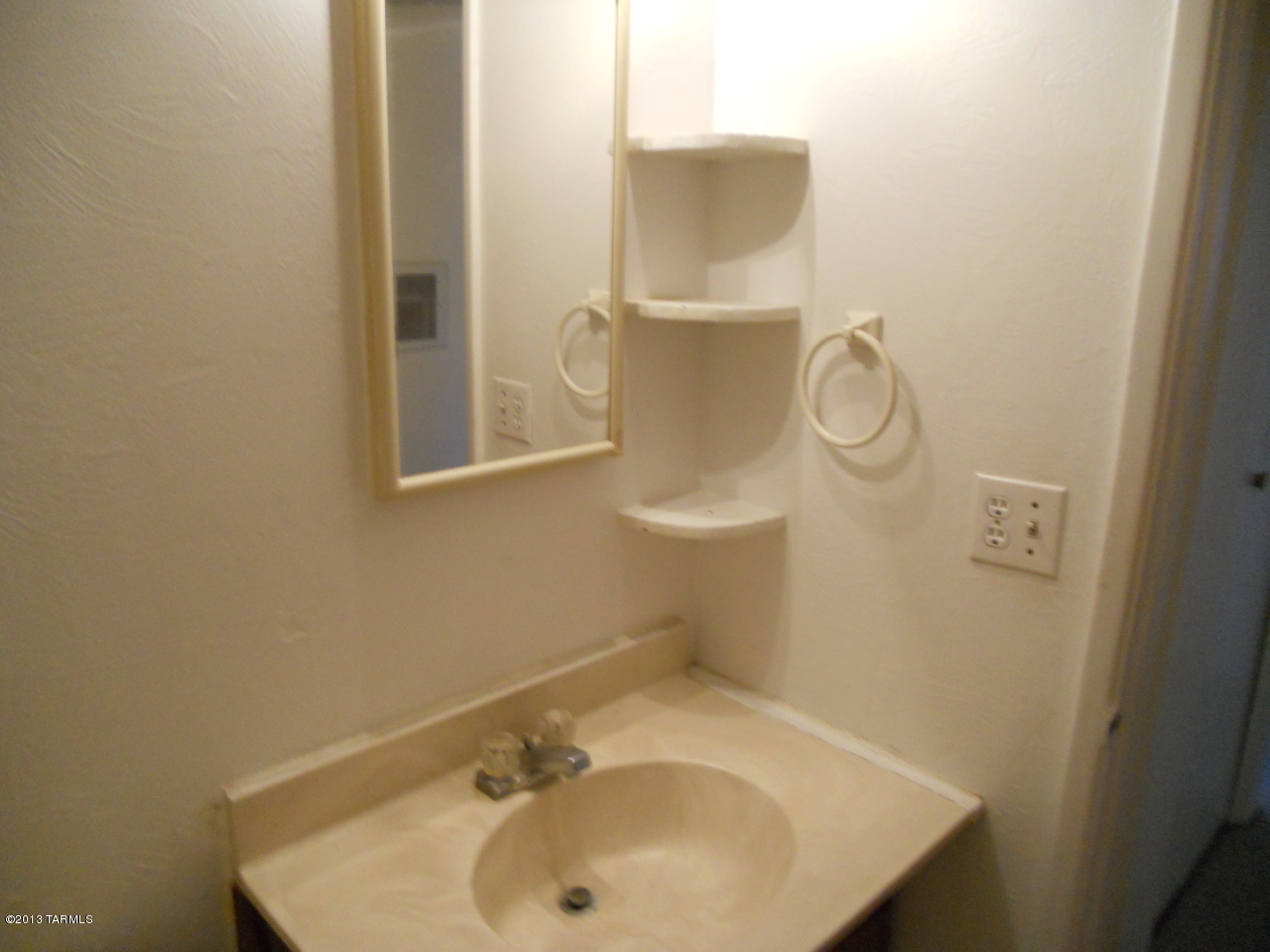 1501 West Roger Road, Unit 22 Tucson, AZ 85705 - Photo 13 of 17