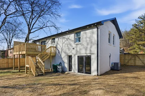 $525,000 | 206 New Sawyer Brown Road, Nashville, TN 37221