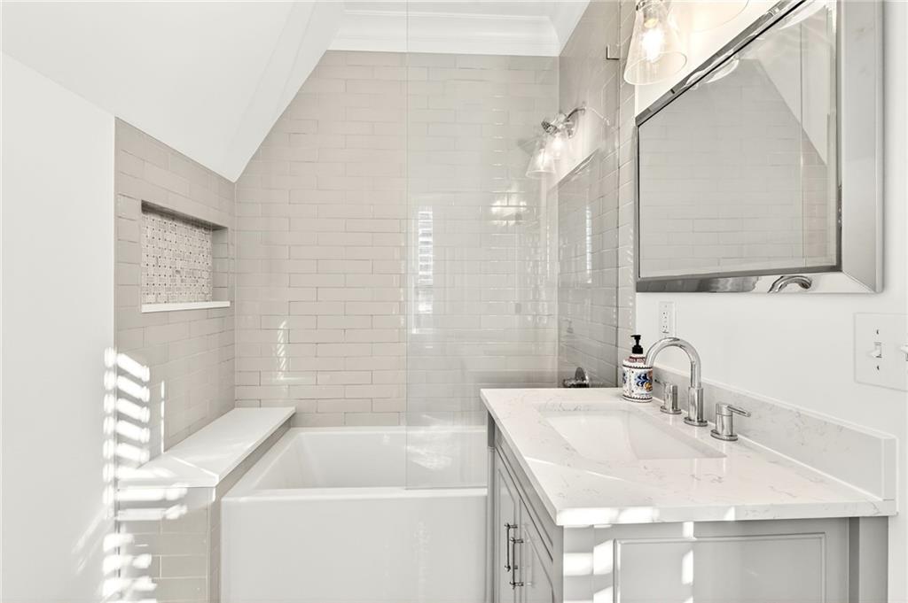 120 Burdette Trail Atlanta, GA 30327 - Photo 40 of 69