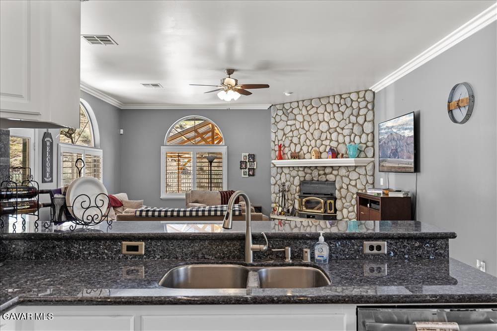 26050 Cumberland Road Tehachapi, CA 93561 - Photo 15 of 68 R-13