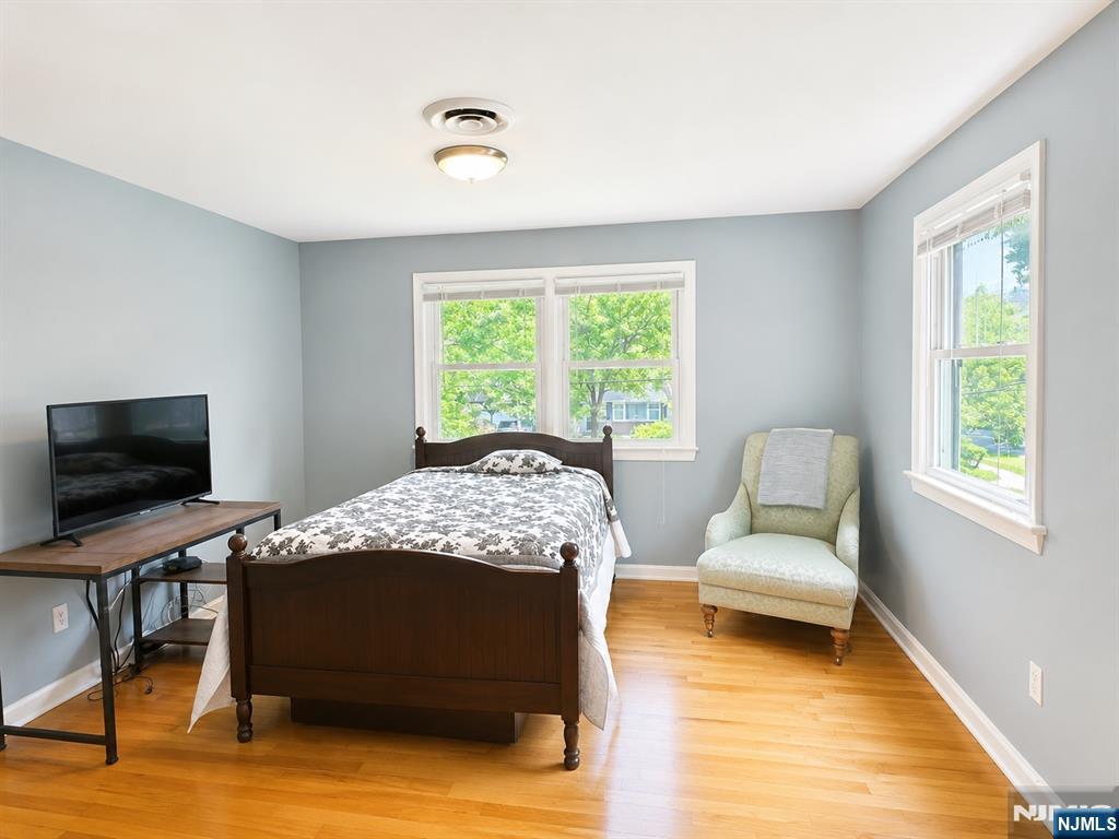 189 Homestead Road Paramus, NJ 07652 - Photo 8 of 13