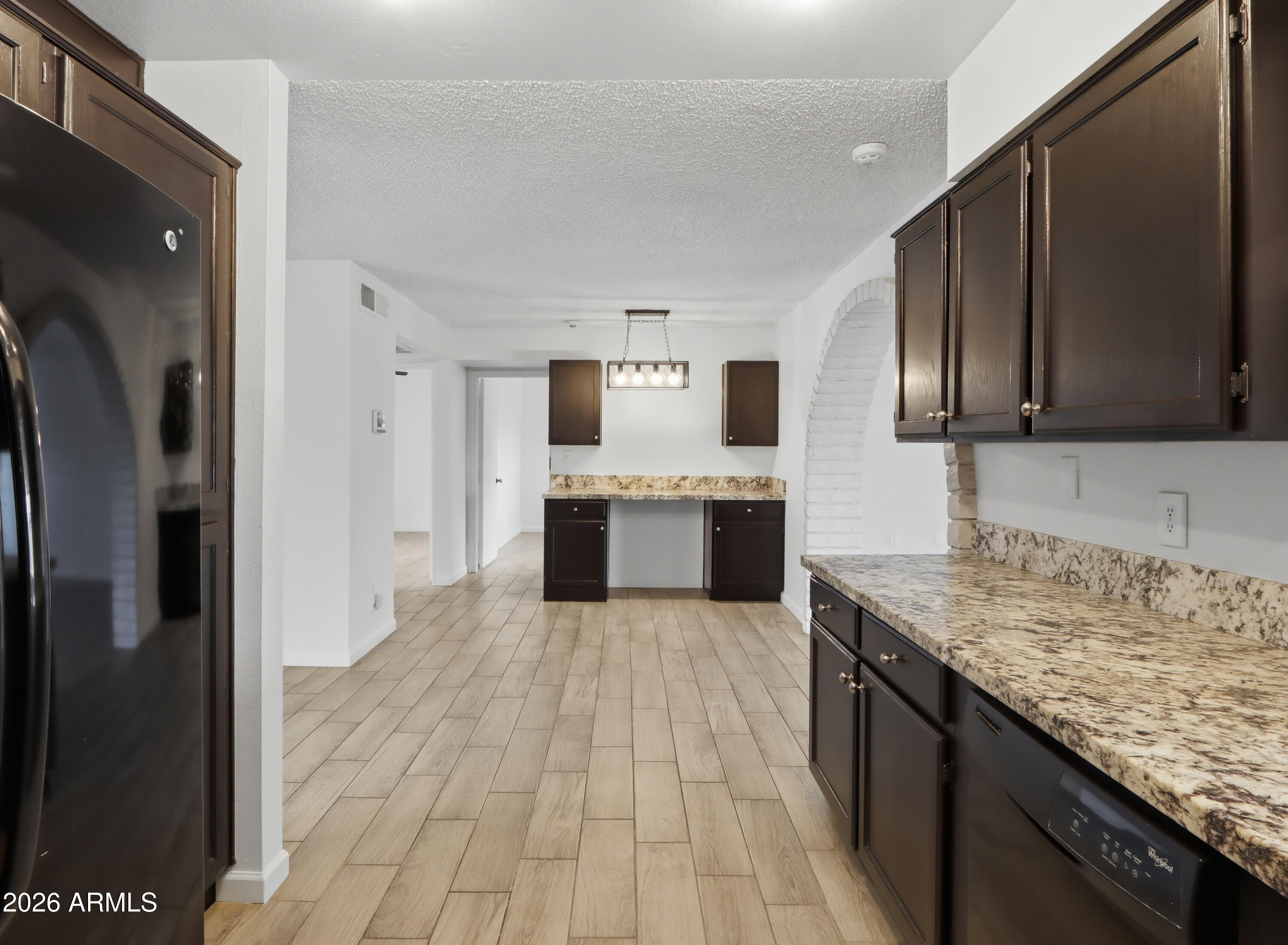 3749 West Dailey Street Phoenix, AZ 85053 - Photo 10 of 38 Dailey-10