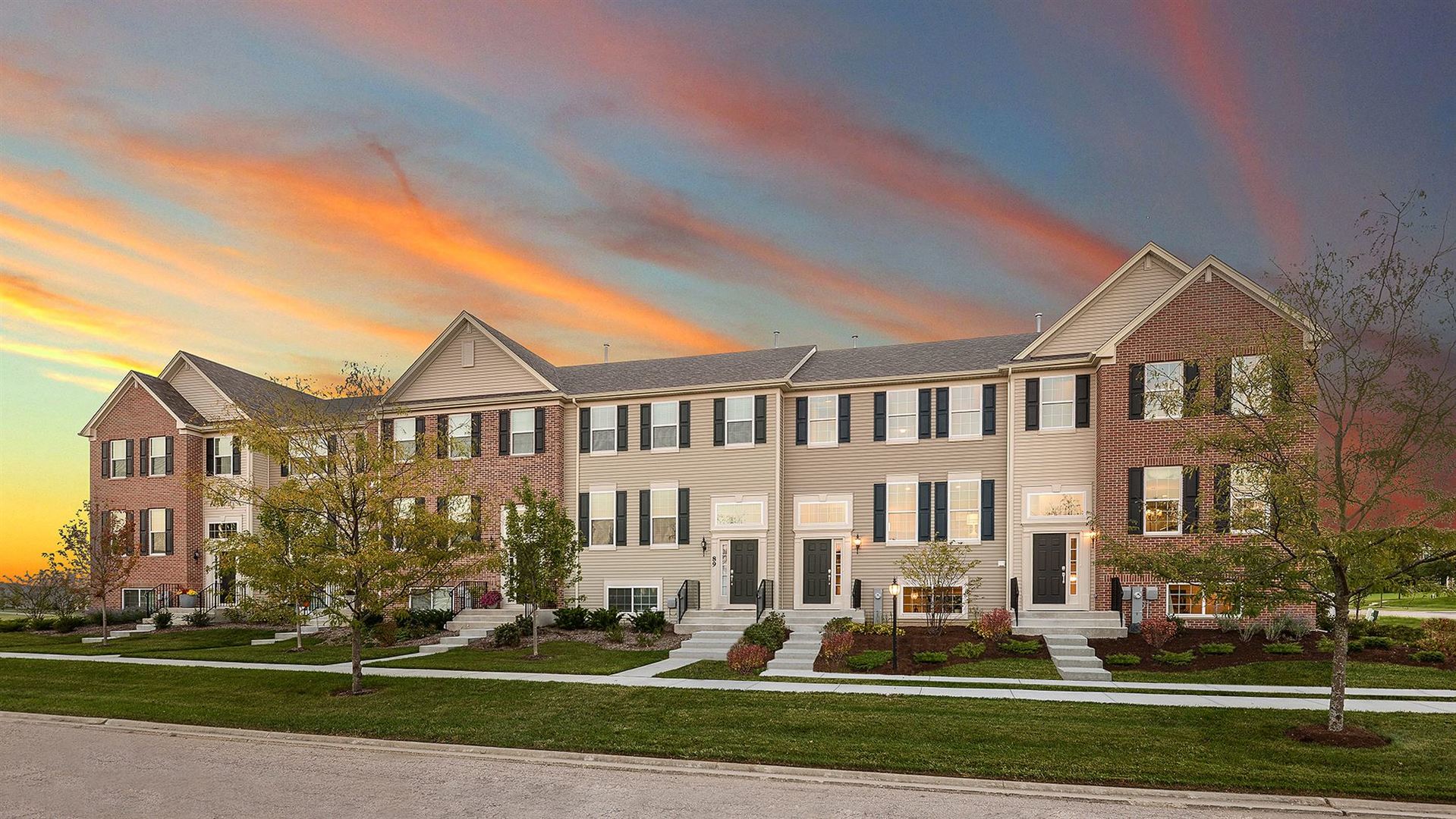 270 Lionel Drive Grayslake, IL 60030 - Photo 1 of 20