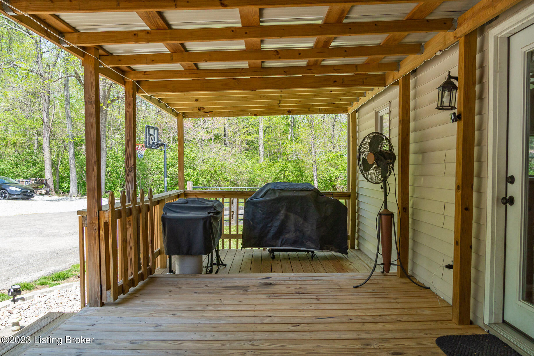 8402 3rd Street Road Louisville, KY 40272 - Photo 52 of 91 8402-3rd-Street-Rd_050