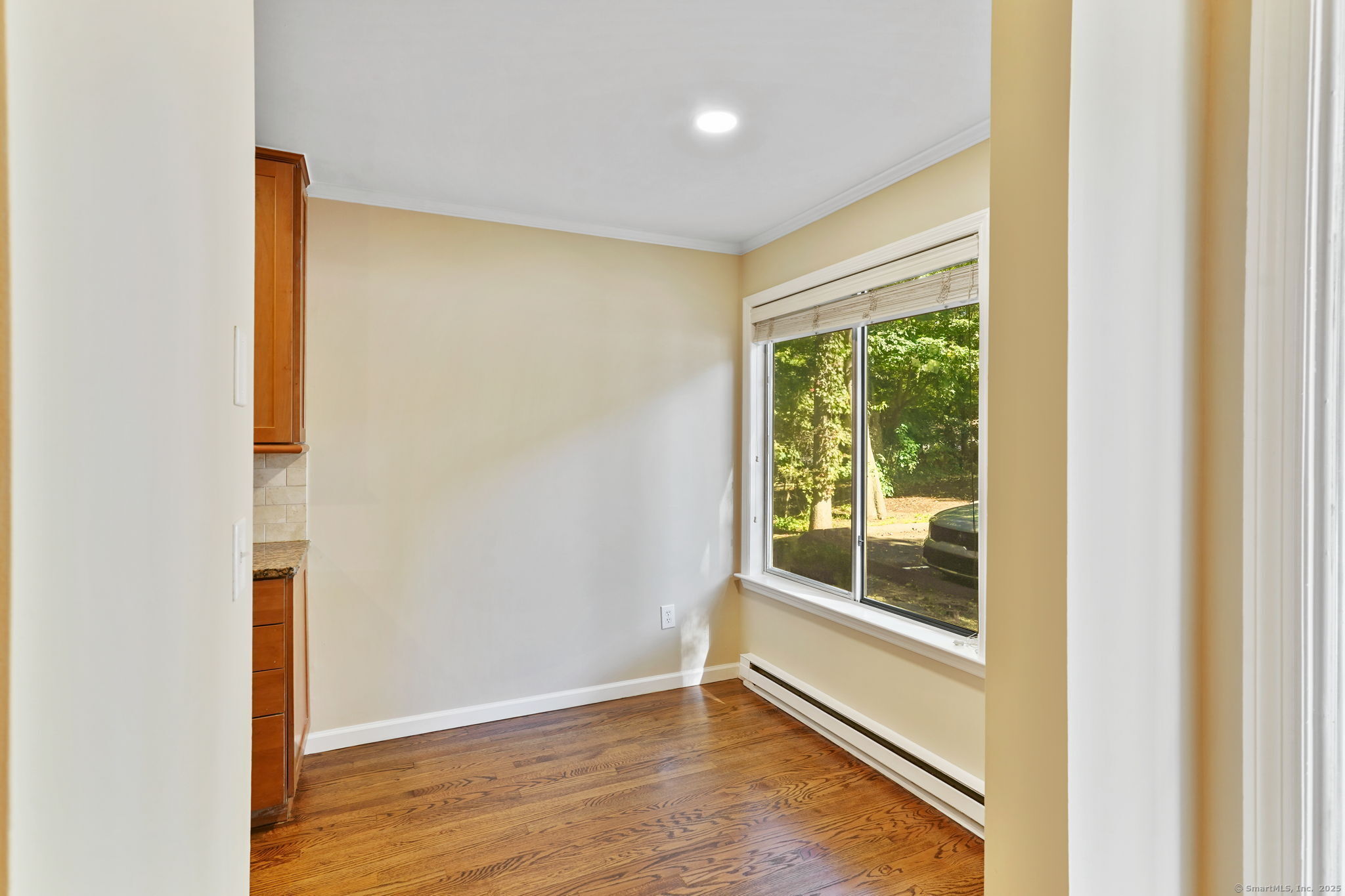 20 East Pembroke Road, Unit 28 Danbury, CT 06811 - Photo 4 of 27