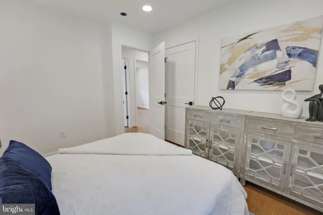 $2,700 | 14332 Belleville Avenue, Woodbridge, VA 22193