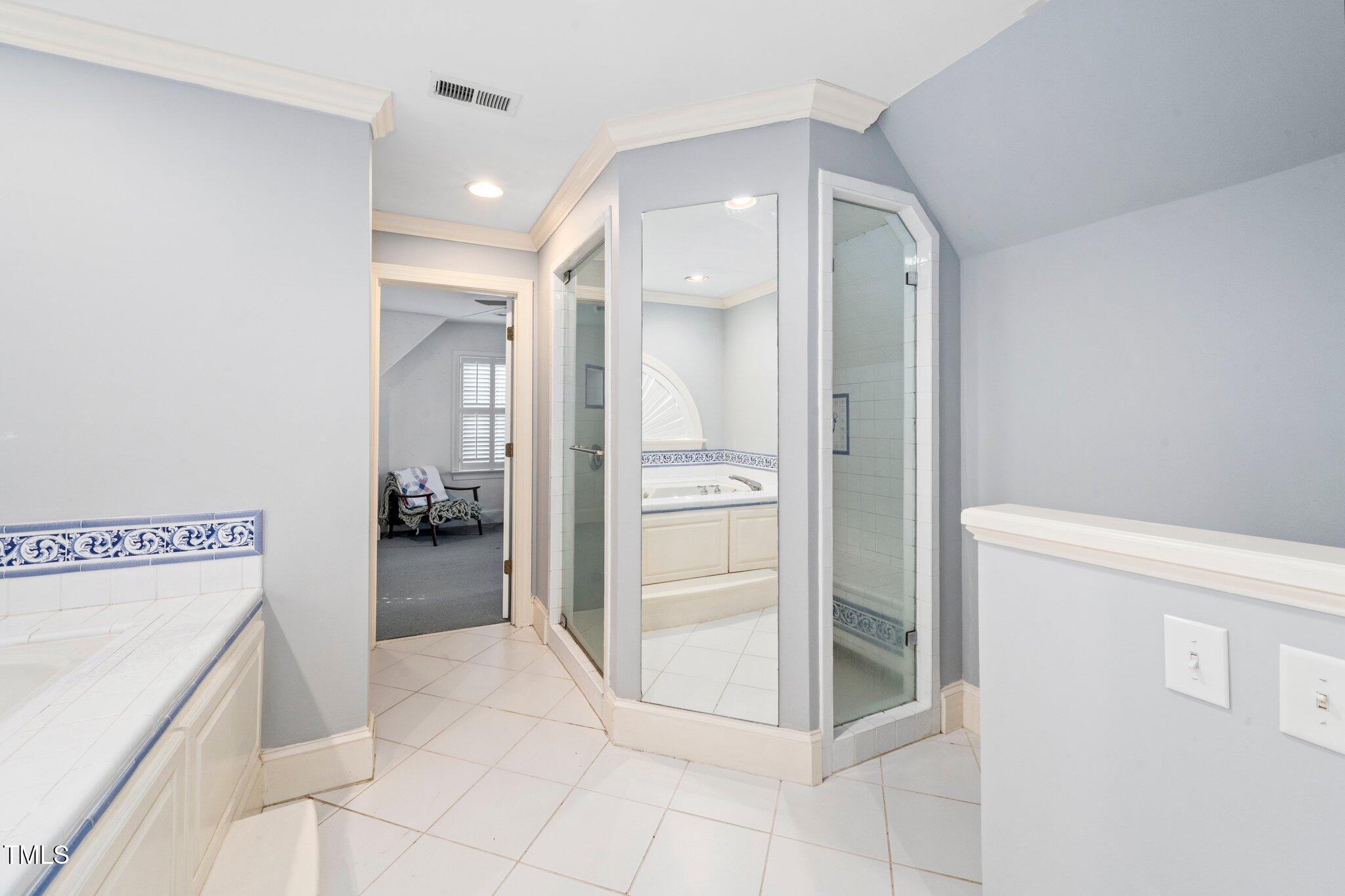 1408 Dogwood Lane Raleigh, NC 27607 - Photo 35 of 48 Primary Bath