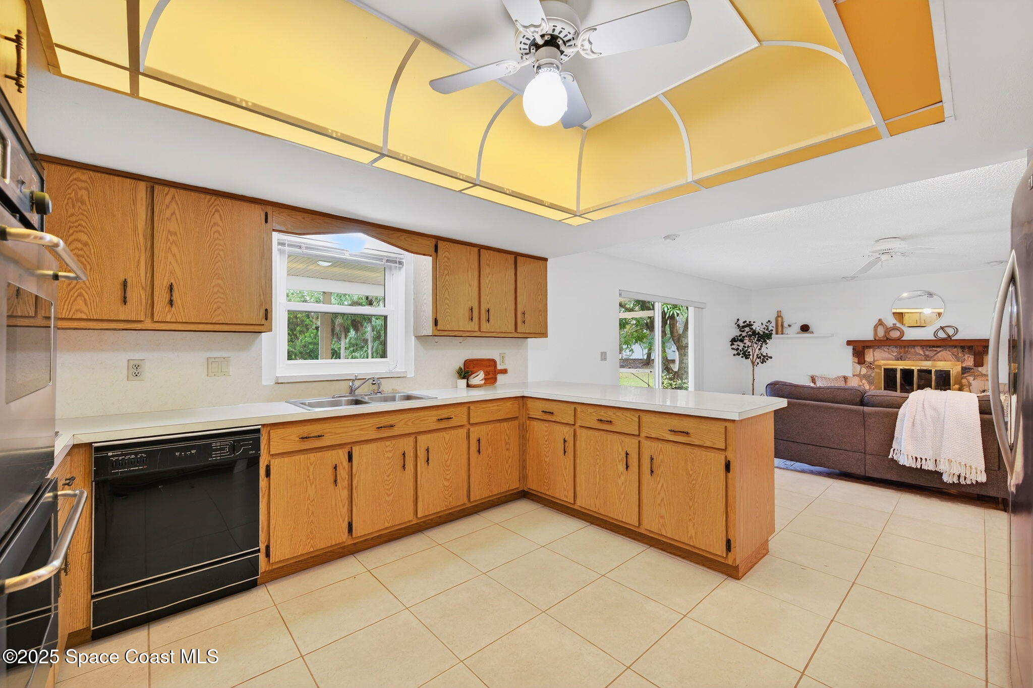 4356 Mustang Road Melbourne, FL 32934 - Photo 18 of 39 Kitchen