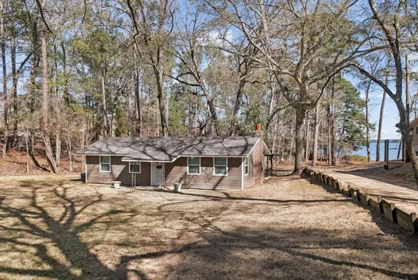 $289,000 | 491 South Santa Barbara Drive, Abbeville, AL 36310