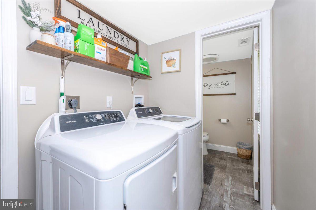 13917 Graceham Road Thurmont, MD 21788 - Photo 16 of 54 Main level laundry