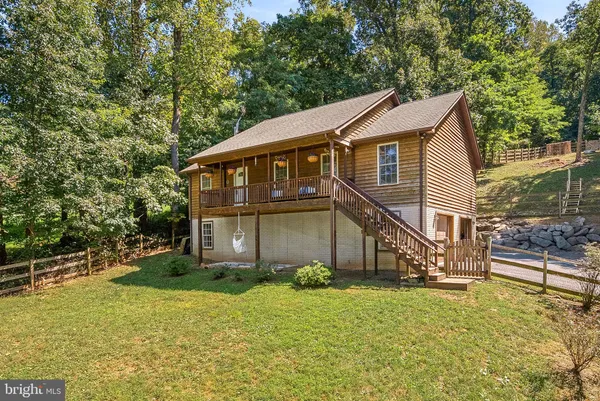 $375,000 | 806 Windy Way, Front Royal, VA 22630