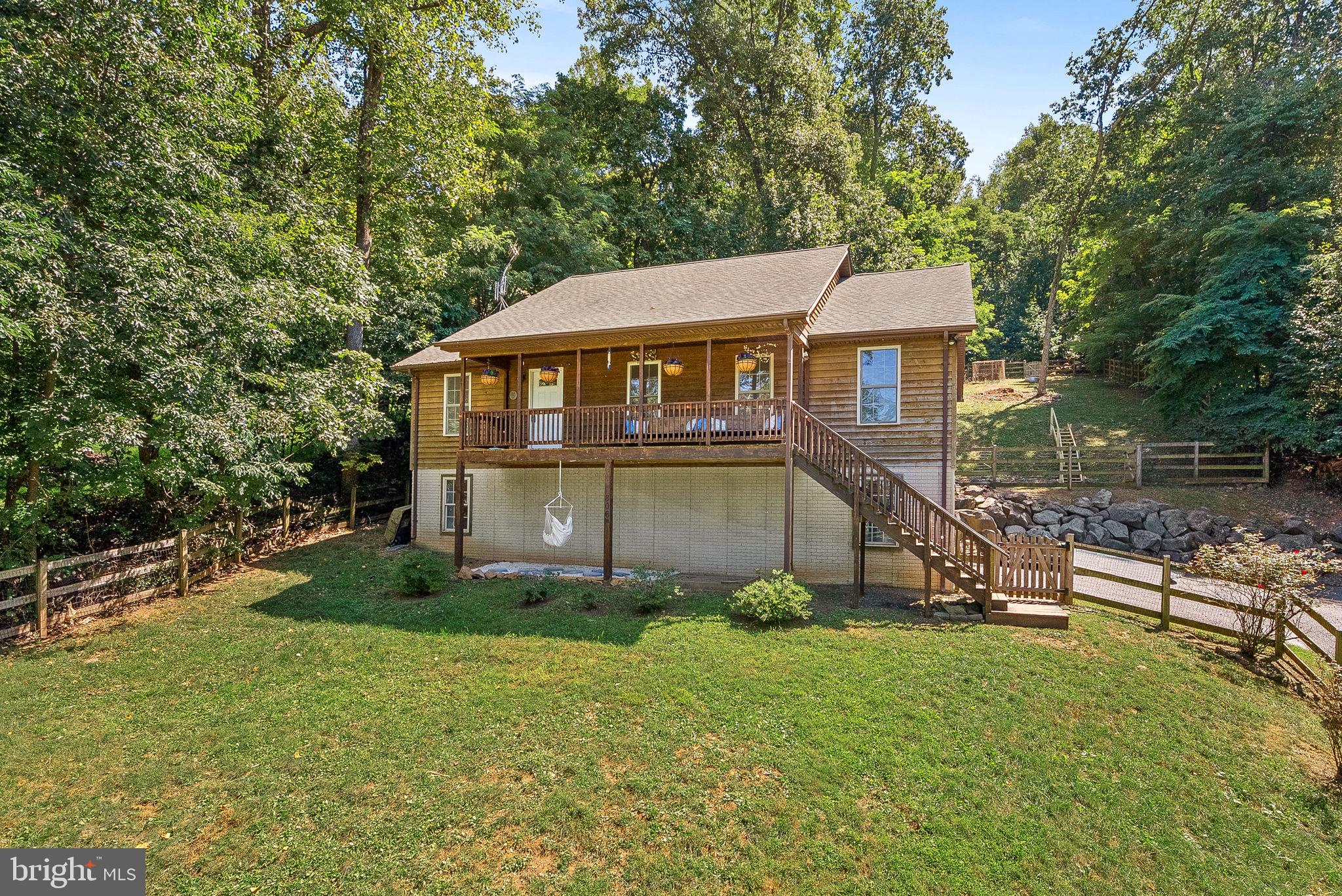 806 Windy Way Front Royal, VA 22630 - Photo 4 of 59