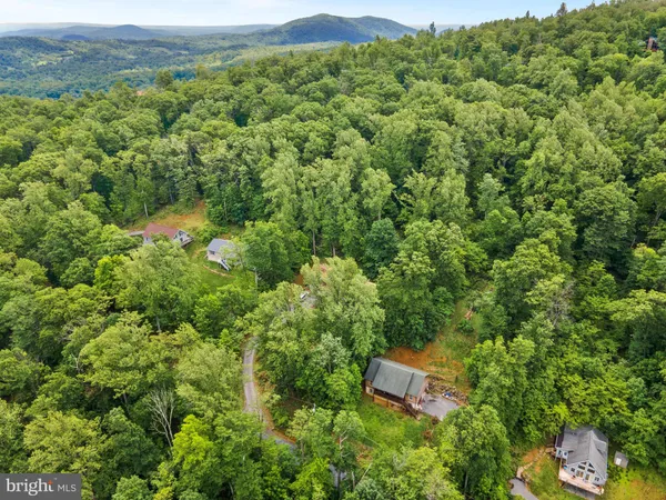 $375,000 | 806 Windy Way, Front Royal, VA 22630