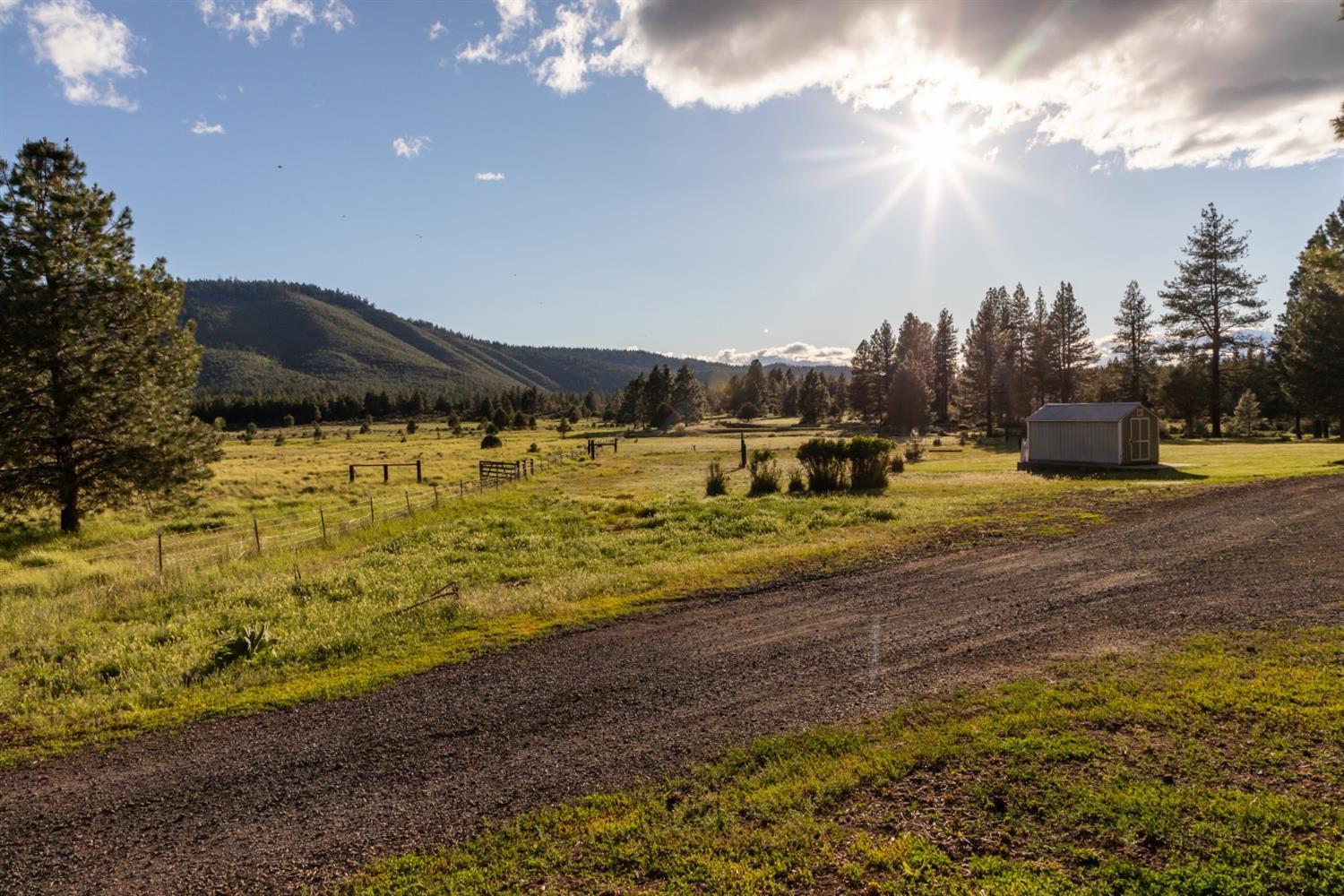 5121 Round Lake Road Klamath Falls, OR 97601 - Photo 20 of 28 Additional Photo