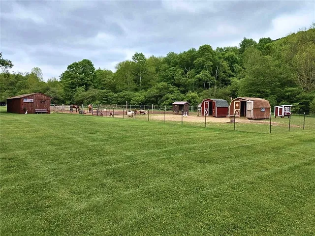 $299,000 | 2332 Houghtaling Hollow Road, Meredith, NY 13757