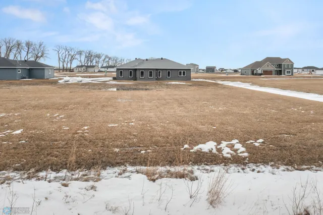 $445,000 | 707 Blaine Street South, Colfax, ND 58018