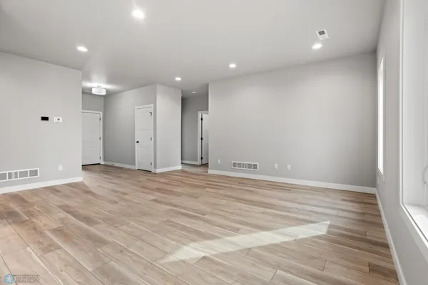 $445,000 | 707 Blaine Street South, Colfax, ND 58018