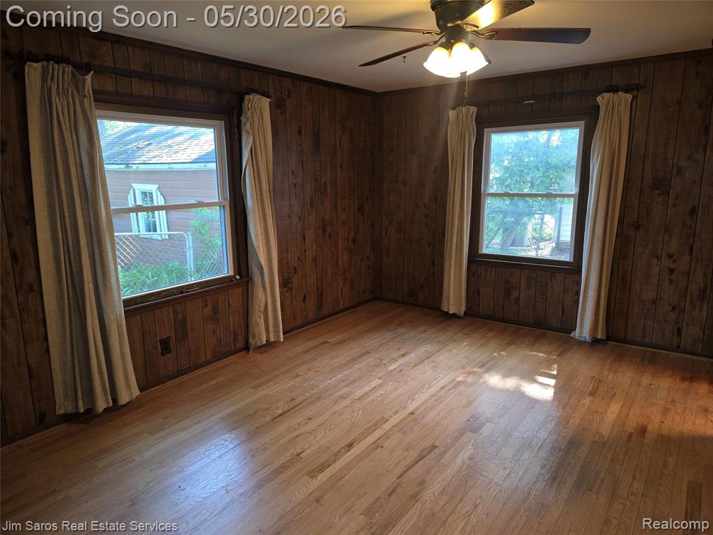 1762 Bournemouth Road Grosse Pointe, MI 48236 - Photo 7 of 21