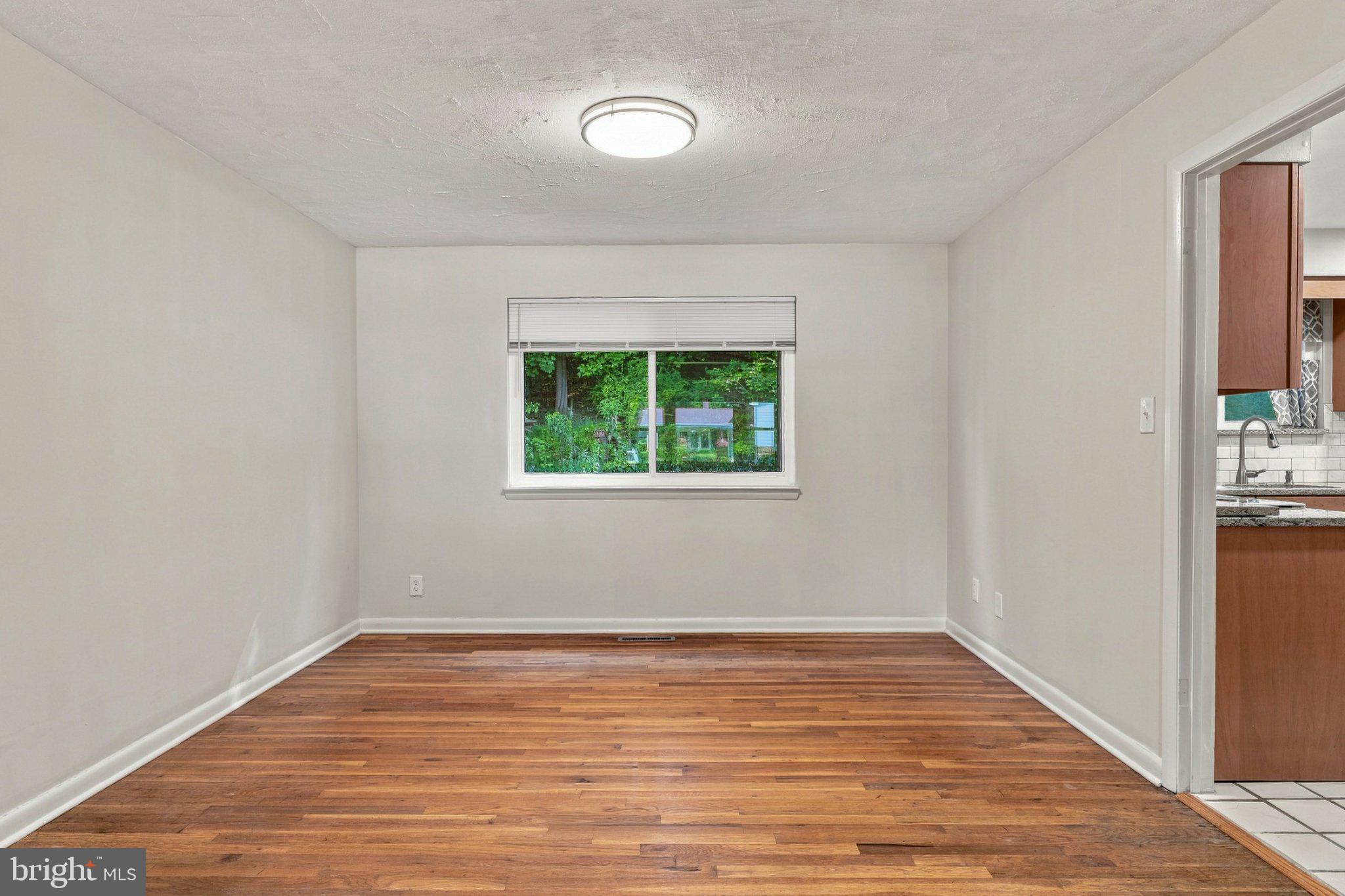 4631 Hawksbury Road Baltimore, MD 21208 - Photo 7 of 39 Gallery Image 7