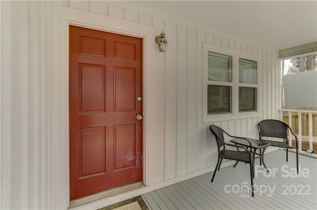 8216 Pine Oak Road Waxhaw, NC 28173 - Photo 6 of 39 a view of a livingroom with furniture and front door