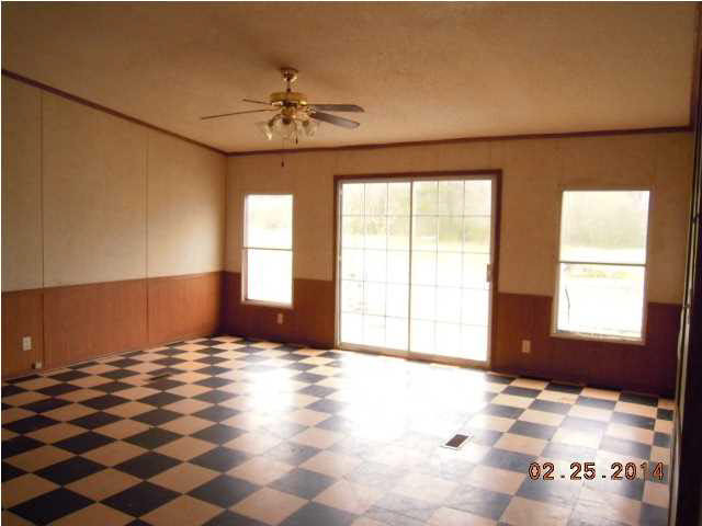142 Maple Street Florence, MS 39073 - Photo 3 of 5 Photo 3