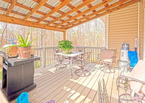 $350,000 | 149 Candlestick Drive, Hull, GA 30646