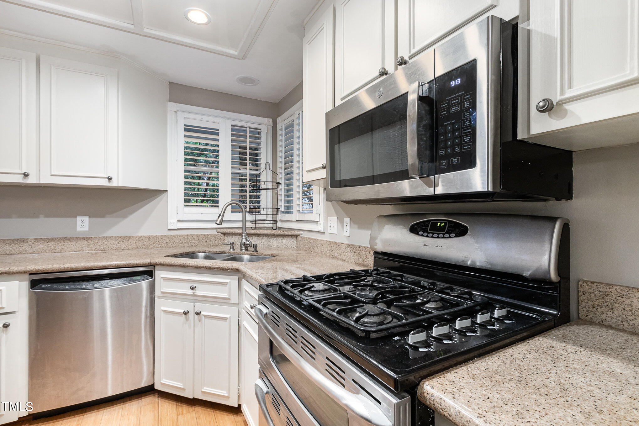 7831 Breckon Way Raleigh, NC 27615 - Photo 10 of 29 010_img_6991-edit