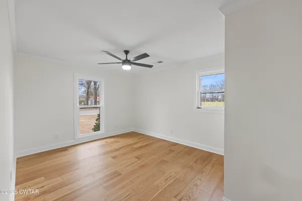 $389,000 | 262 West University Parkway, Jackson, TN 38305