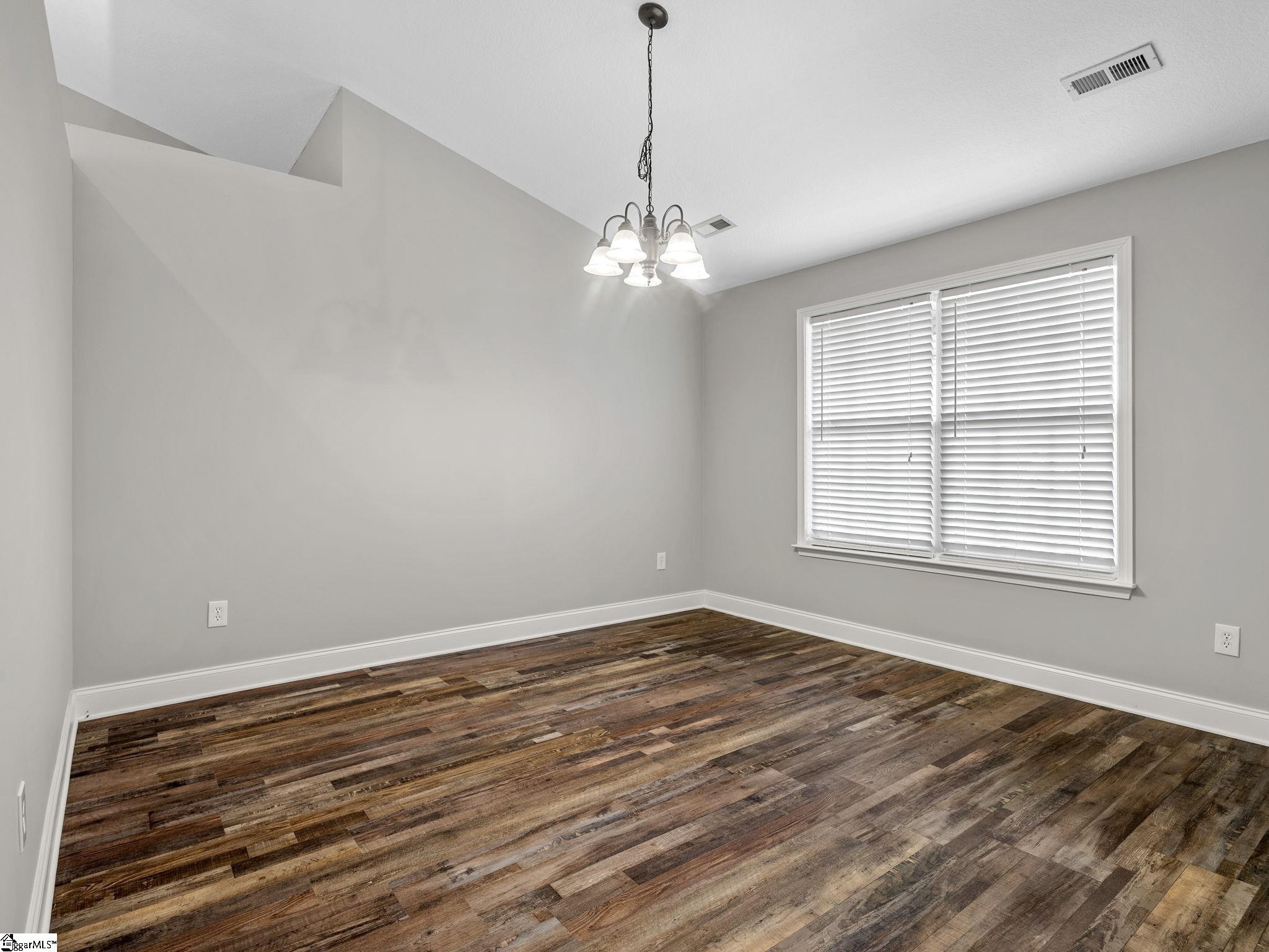 319 Kelly Farm Road Moore, SC 29369 - Photo 7 of 47 Gallery Image 7