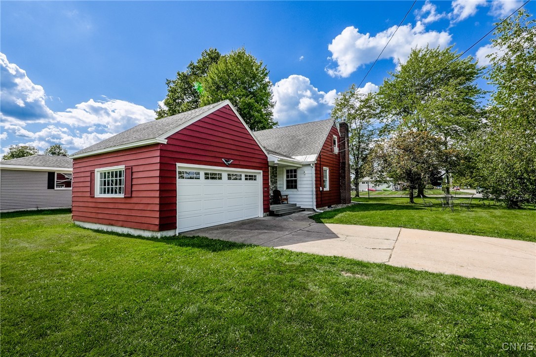 1614 North Madison Street Rome, NY 13440 - Photo 2 of 28