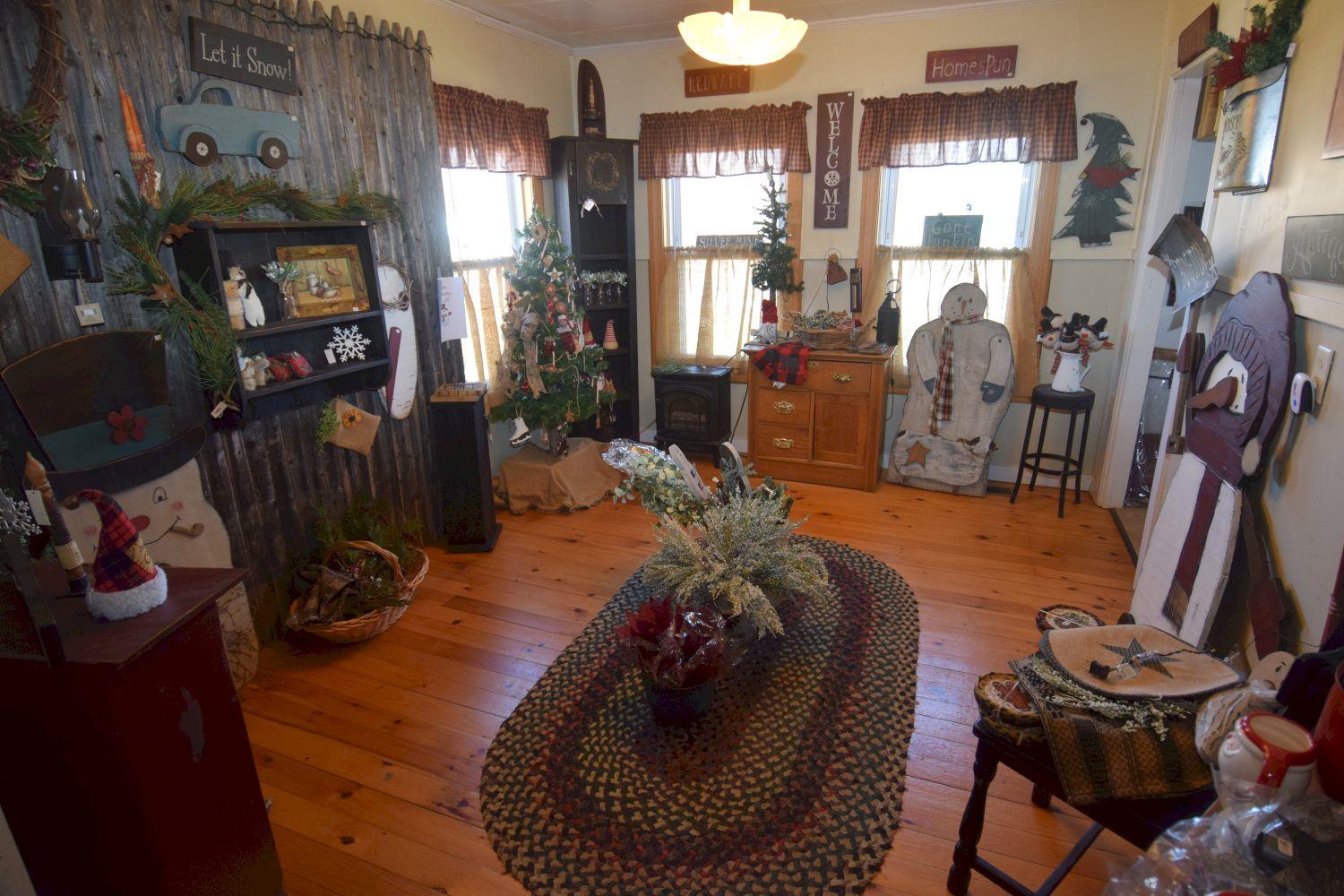 24 New Portland Road North Anson, ME 04958 - Photo 15 of 38 Living room 1