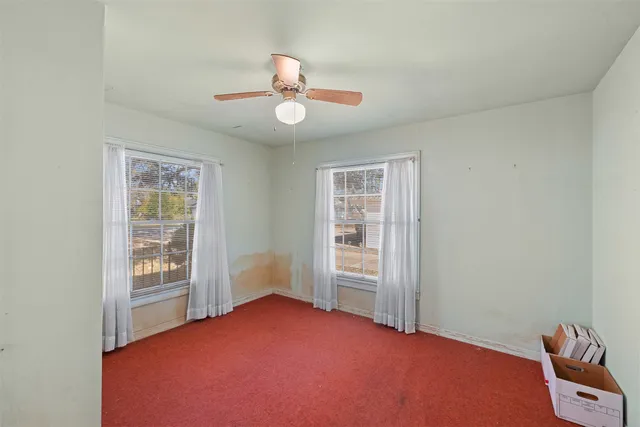 $250,000 | 323 Harbert Street, Columbus, TX 78934