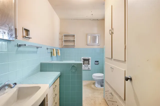 $250,000 | 323 Harbert Street, Columbus, TX 78934