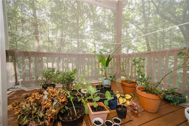 a view of utility room