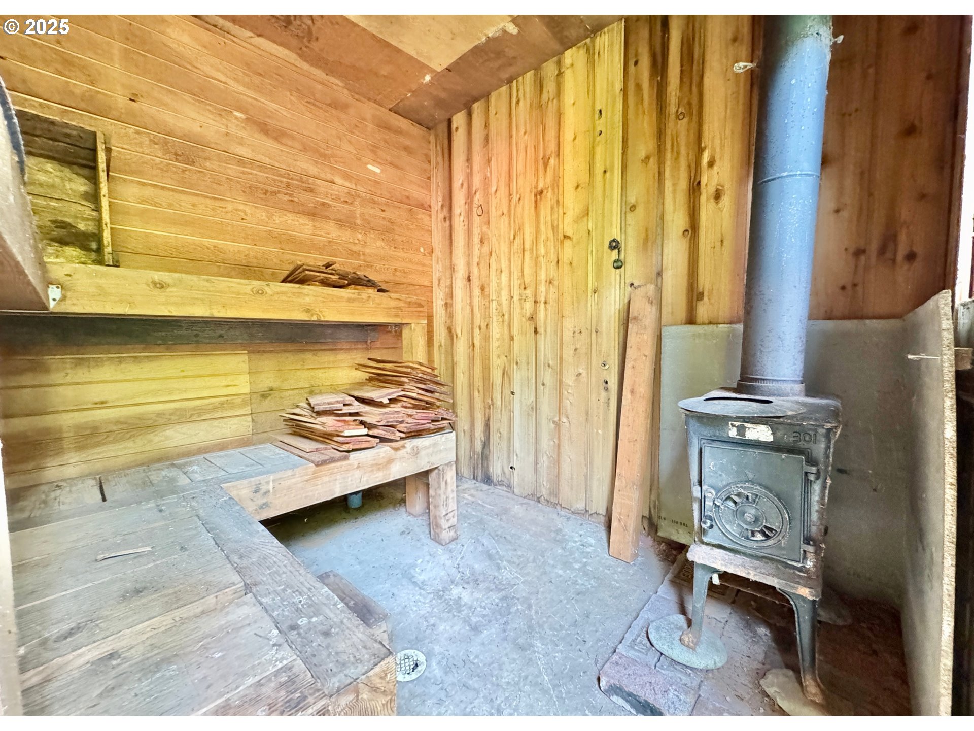 26101 Northeast Lucia Falls Road Yacolt, WA 98675 - Photo 30 of 33 Sauna