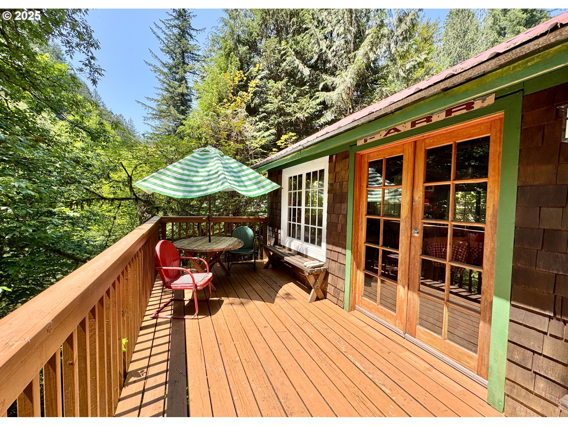 26101 Northeast Lucia Falls Road Yacolt, WA 98675 - Photo 4 of 33 Deck