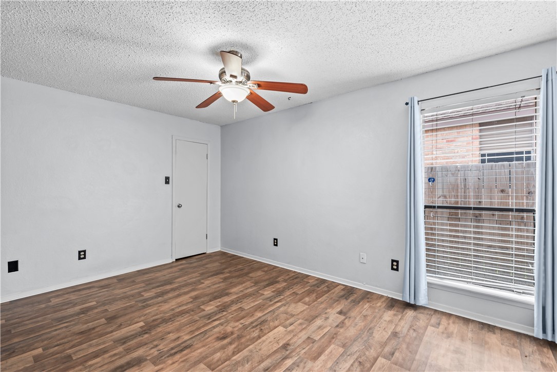 7234 Diamond Ridge Drive Corpus Christi, TX 78413 - Photo 12 of 19 Guest room #1
