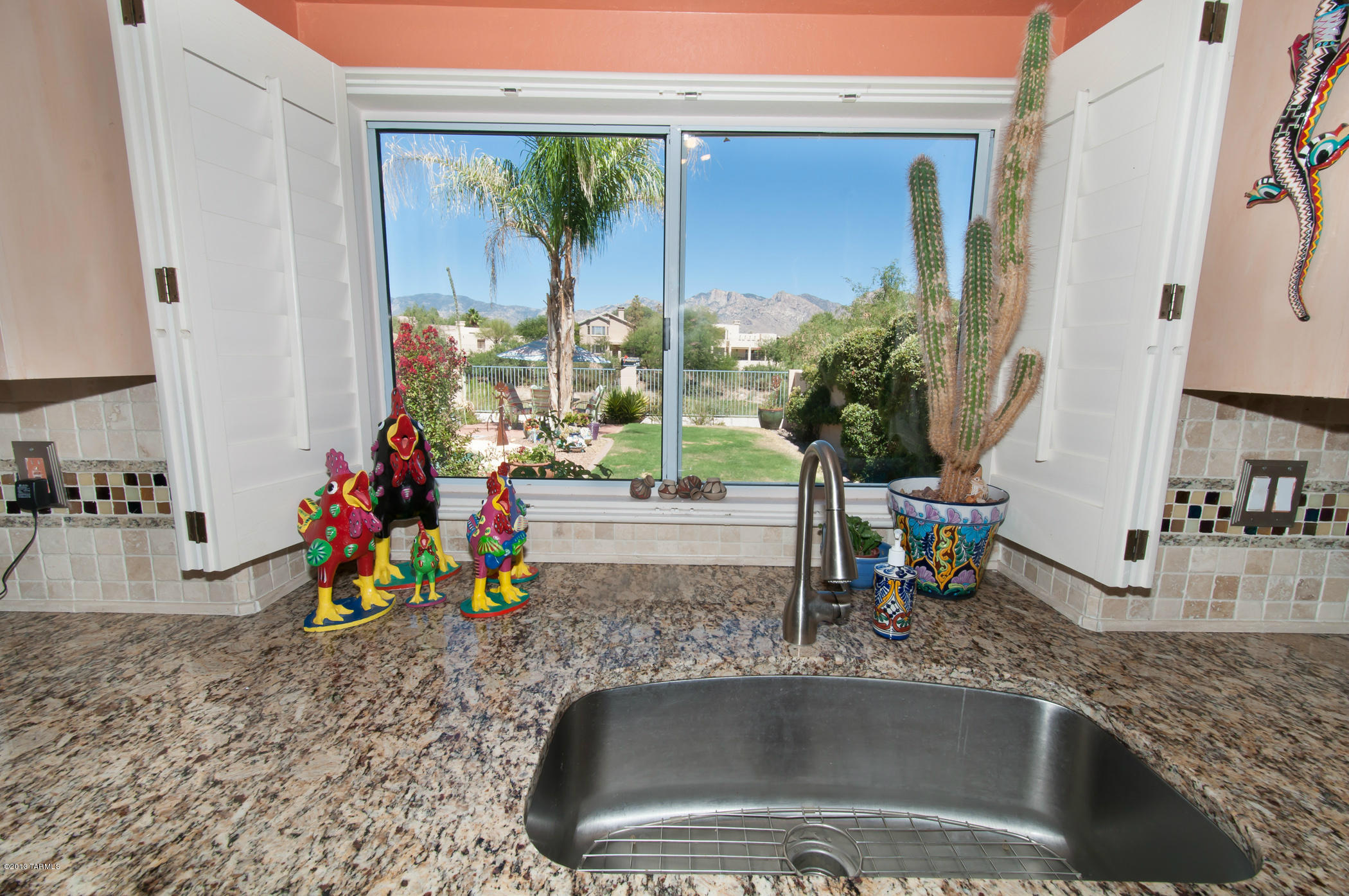 10750 North Ridgewind Court Tucson, AZ 85737 - Photo 9 of 24