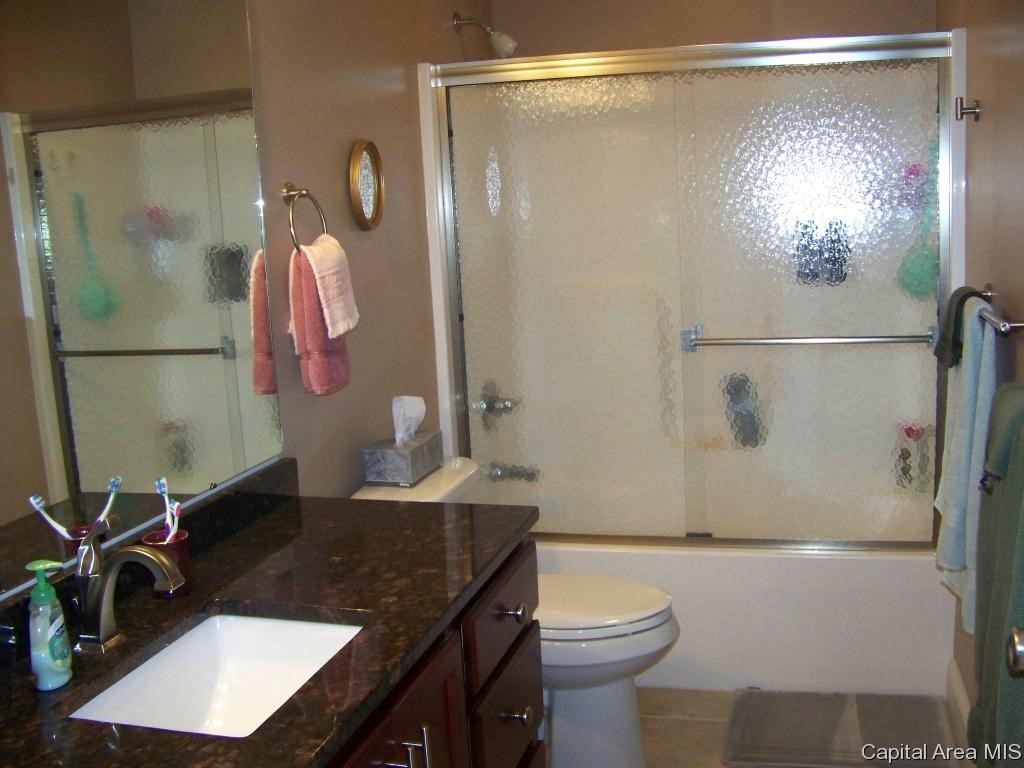 4100 Highbury Drive Springfield, IL 62711 - Photo 12 of 18 Gallery Image 12