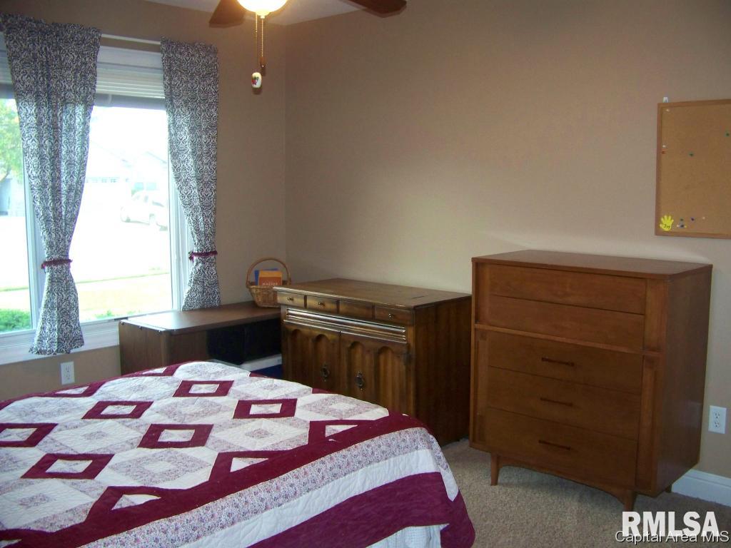 4100 Highbury Drive Springfield, IL 62711 - Photo 9 of 18 Gallery Image 9