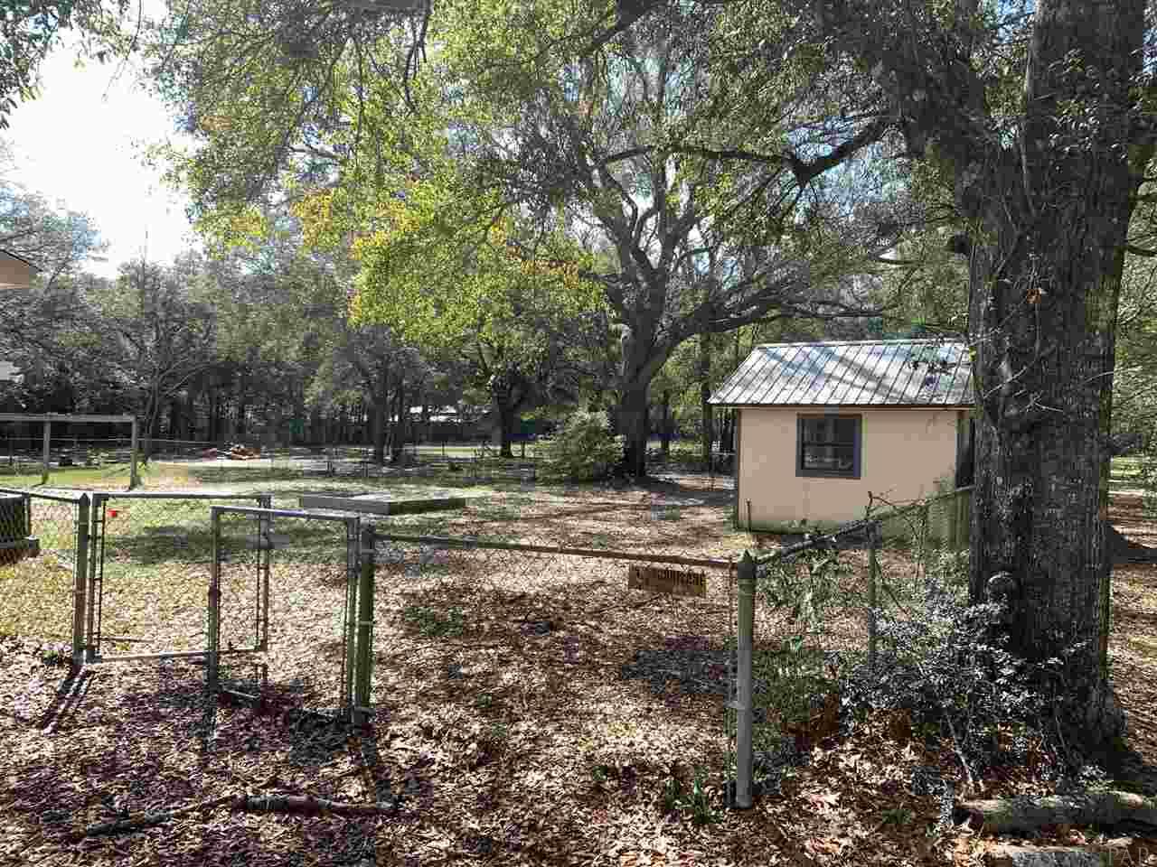 6563 Warren Road Milton, FL 32583 - Photo 5 of 35 Gallery Image 5