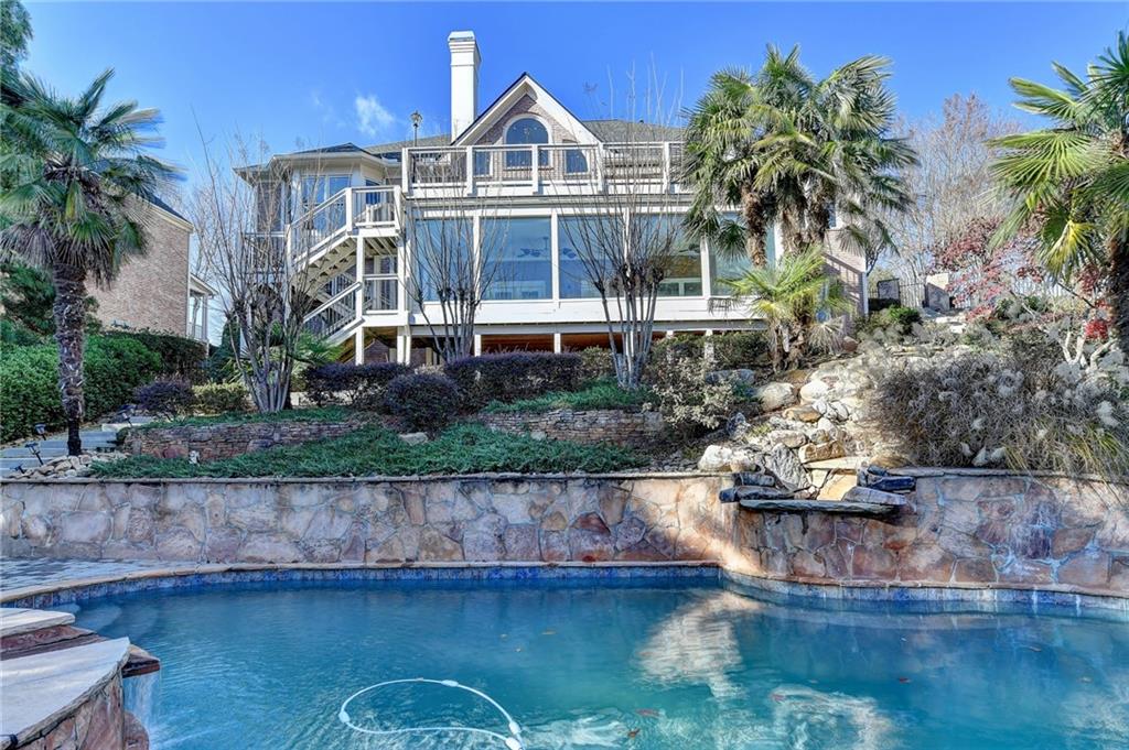 8360 Kenningston Way Duluth, GA 30097 - Photo 1 of 94