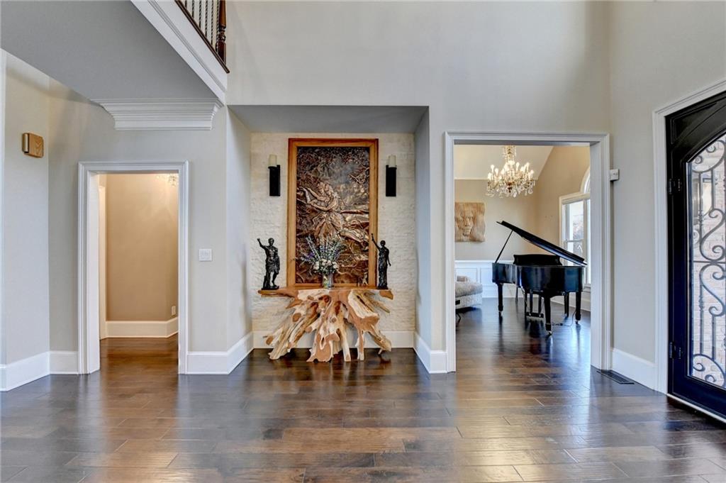 8360 Kenningston Way Duluth, GA 30097 - Photo 16 of 94