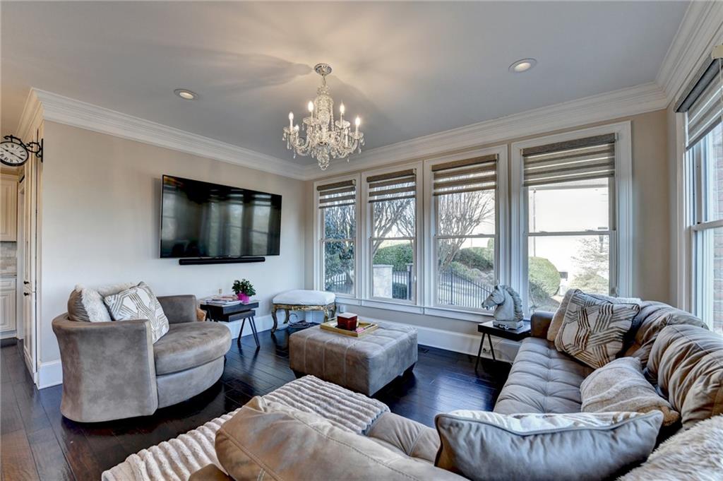 8360 Kenningston Way Duluth, GA 30097 - Photo 36 of 94