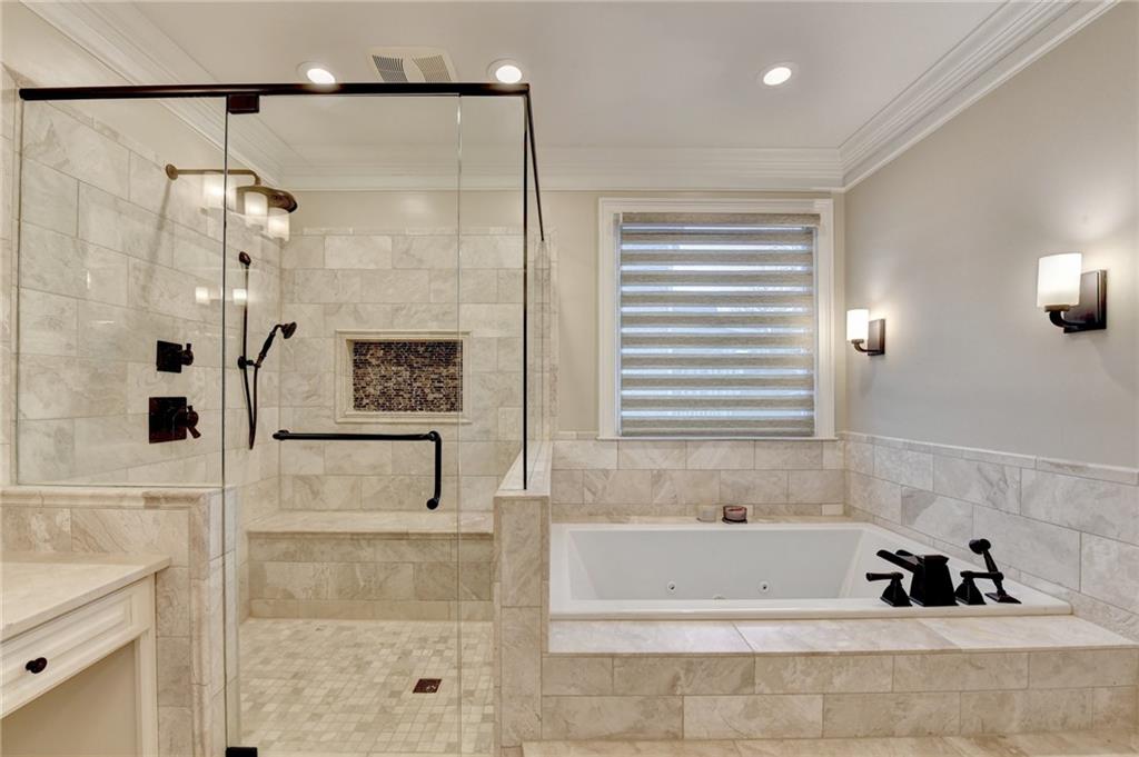 8360 Kenningston Way Duluth, GA 30097 - Photo 42 of 94