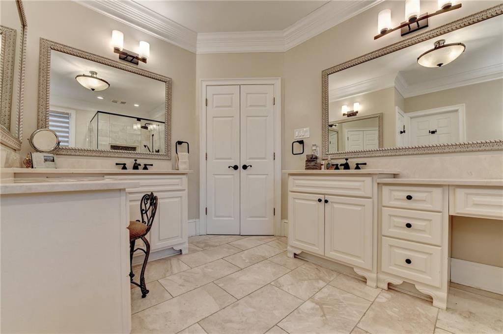 8360 Kenningston Way Duluth, GA 30097 - Photo 45 of 94