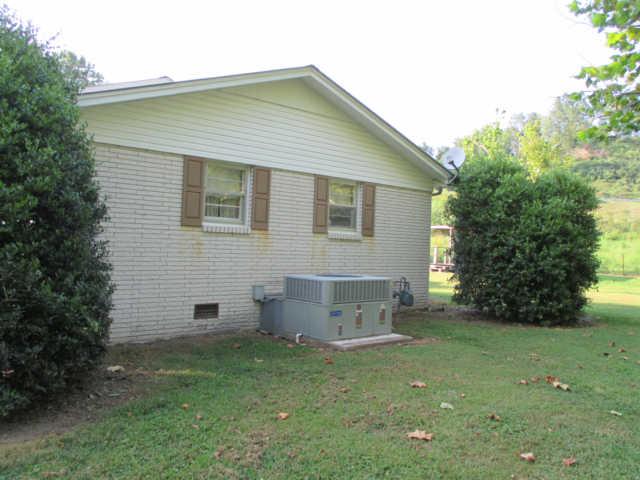 144 Choates Creek Road Lawrenceburg, TN 38464 - Photo 16 of 20 This HAVAC is in Great Condition and the Owner has just Installed All New Duct Work under the House