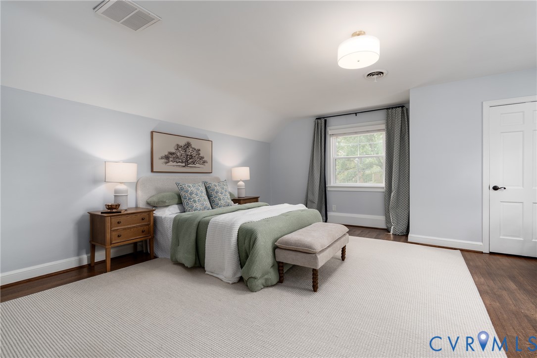 8902 Brieryle Road Henrico, VA 23229 - Photo 27 of 37 Primary bedroom #2 on the second floor with en-sui