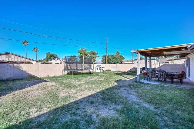 $370,500 | 17234 North 15th Avenue, Phoenix, AZ 85023
