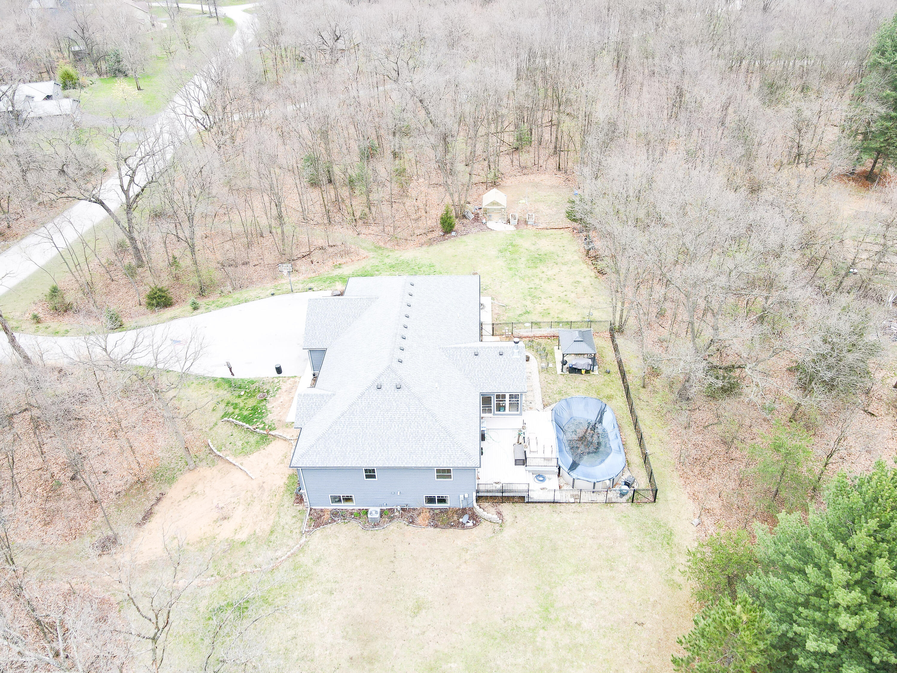 6795 Whispering Woods Drive Demotte, IN 46310 - Photo 9 of 64 3000x2250